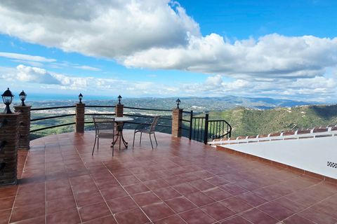 Villa i Velez Malaga, Malaga, Velez Malaga - € 699.000 | Ref: 134618 - foto 39
